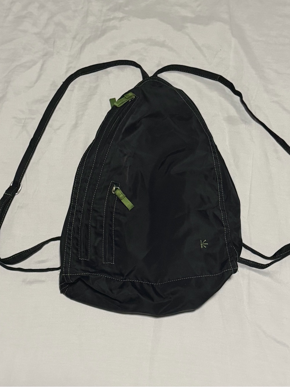 Vintage Ellington nylon sling backpack